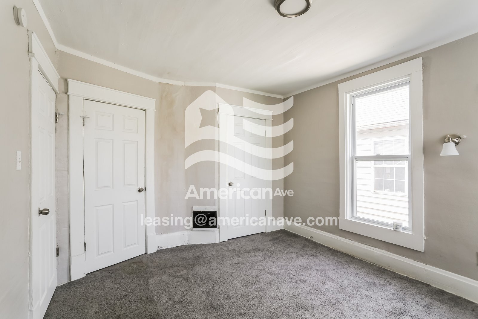 Building Photo - 305 Johnson St