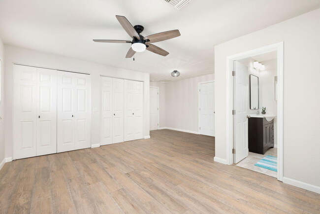 Building Photo - 3713 Cll San Antonio