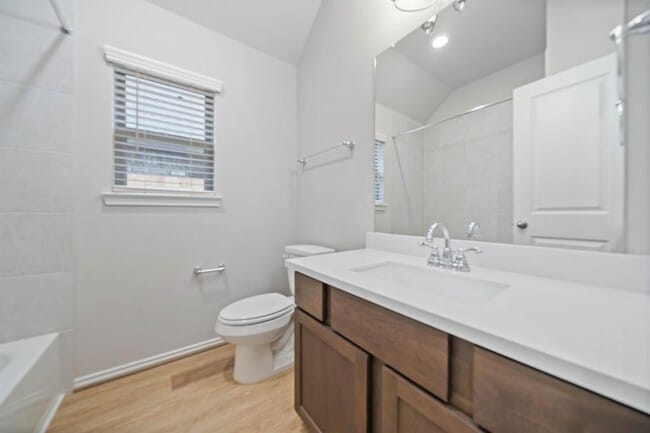 Building Photo - 21610 Cascades Pass Ct