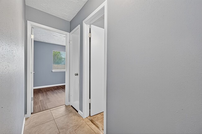 Building Photo - 18614 Andalusian Dr