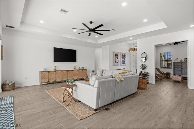 Building Photo - 10798 Timber Creek Dr