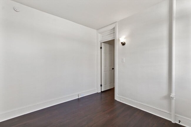 Building Photo - Spacious 4 Bedroom Home for Rent in York, PA!