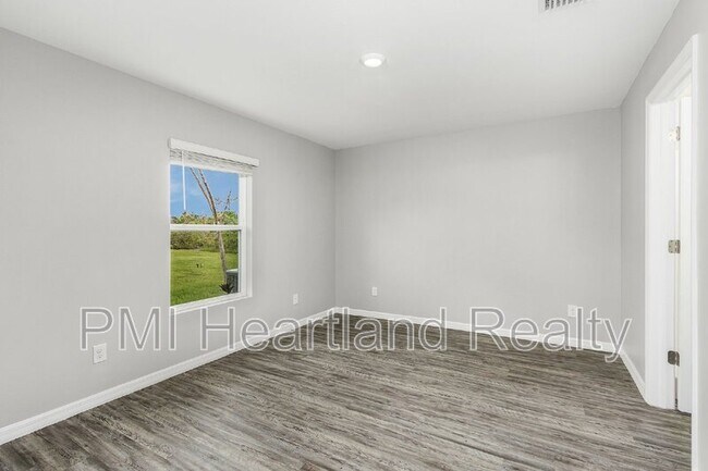 Building Photo - 1137 Indies Wy