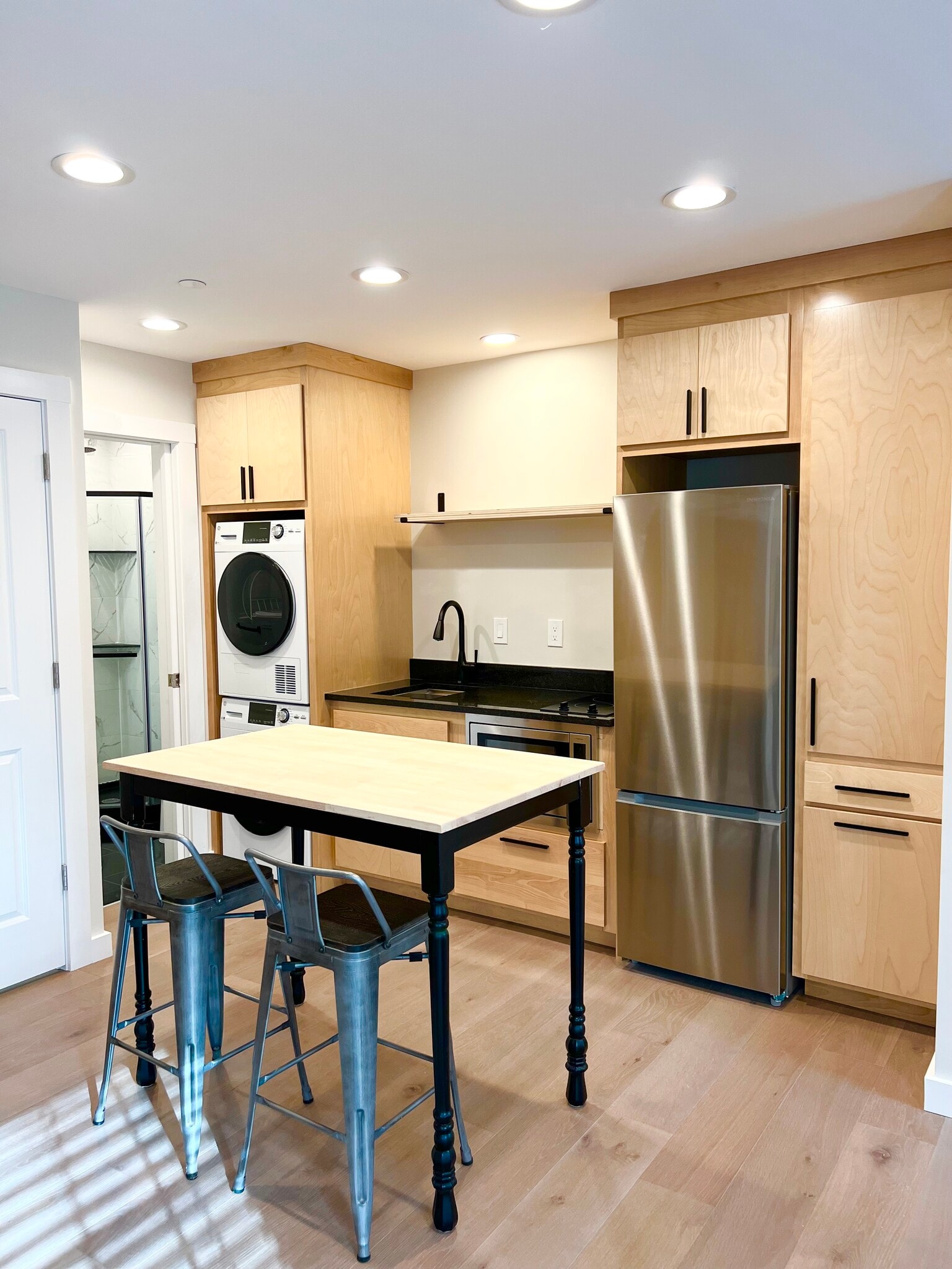 Building Photo - 177 Butternut St