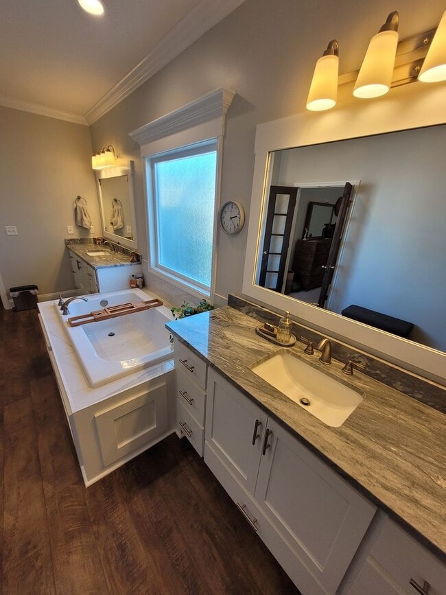 Building Photo - Spacious 4BR Home with Inground Pool, Open Split Floor Plan & Side-Entry Garage