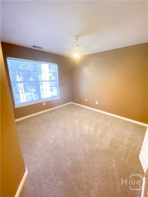Building Photo - 1 Lantern Ln