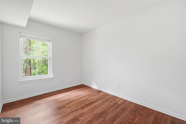 Building Photo - 11619 Stoneview Square