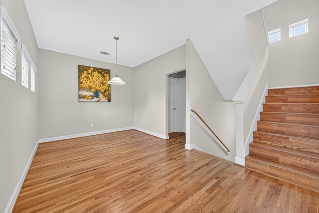 Building Photo - 11510 Main Ash Dr