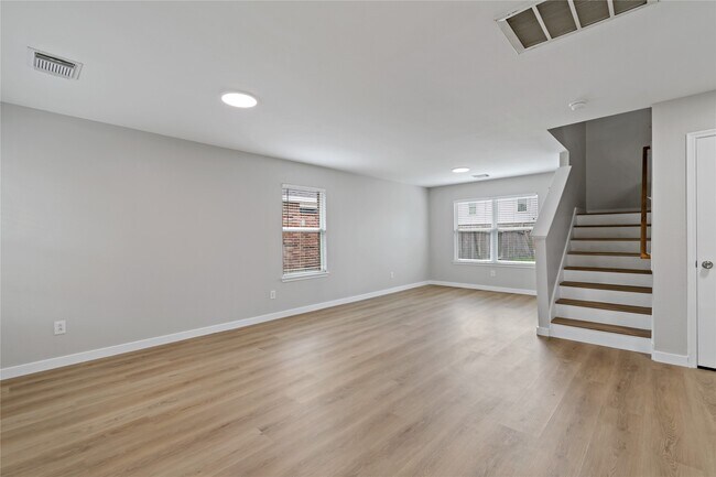 Building Photo - 3930 Brighton Springs Ln