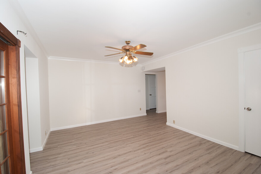 Family room - 2455 W 233rd St