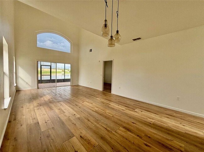 Building Photo - 13229 Canna Lily Dr