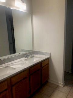 Building Photo - 2853 Garden Grove Rd