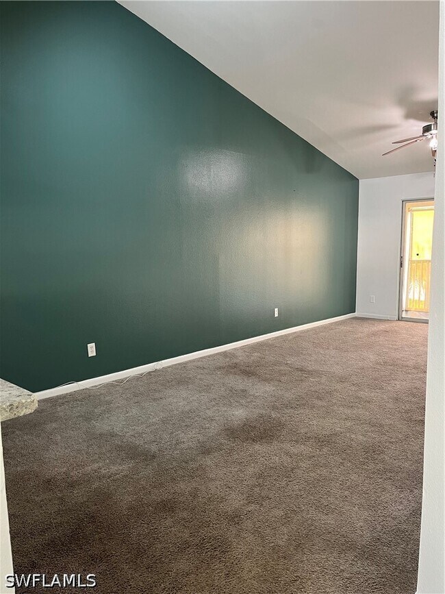 Building Photo - 1708 Kings Lake Blvd