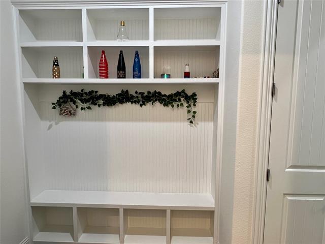 Building Photo - 17220 Eastbrook Dr