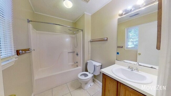 Building Photo - 307 Birds Nest Ct