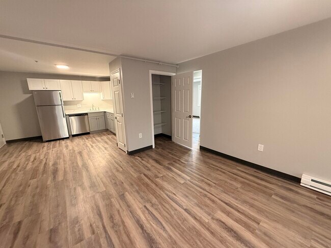 Building Photo - 29 Capron Rd