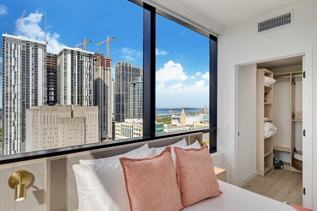 Building Photo - 20 NW 2nd St