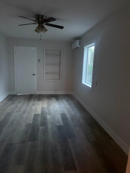 Building Photo - 1725 NW 59th St