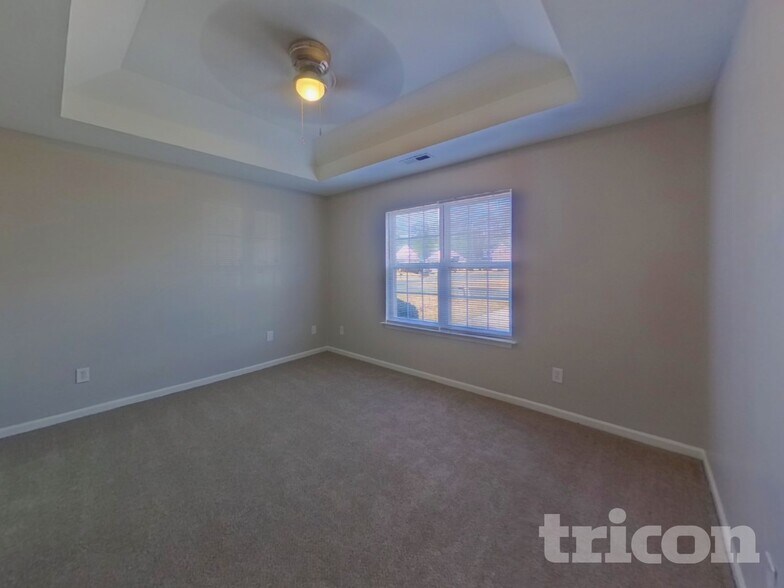 Building Photo - 1347 Braveheart Ln
