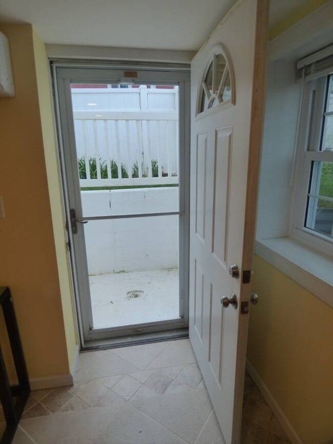 Building Photo - 3119 Connecticut Ave