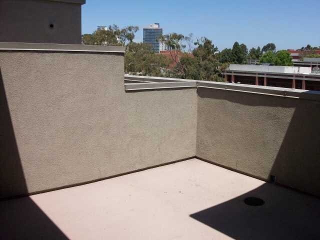 Building Photo - East Village Downtown 2BR / 2BA with LOFT ...