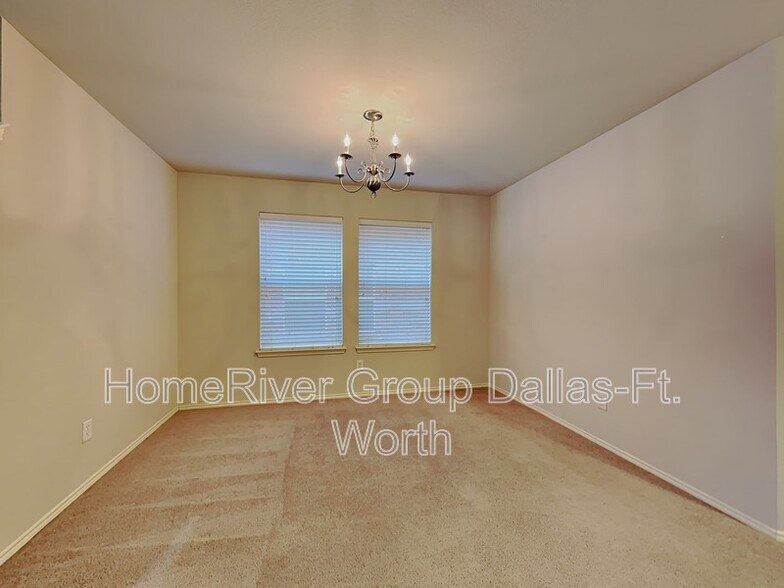 Building Photo - 5900 Calloway Dr