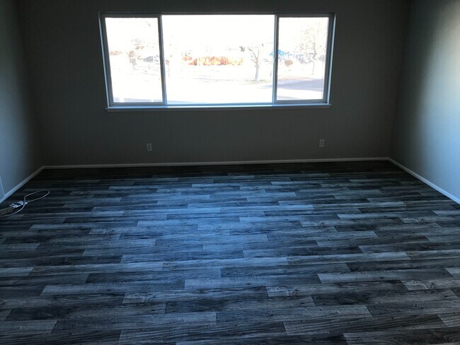 Interior Photo - Holly St. - 401