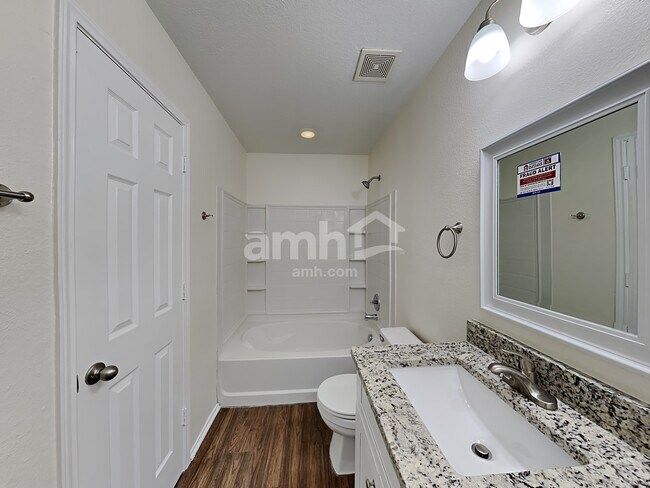 Building Photo - 2726 Gato Del Sol