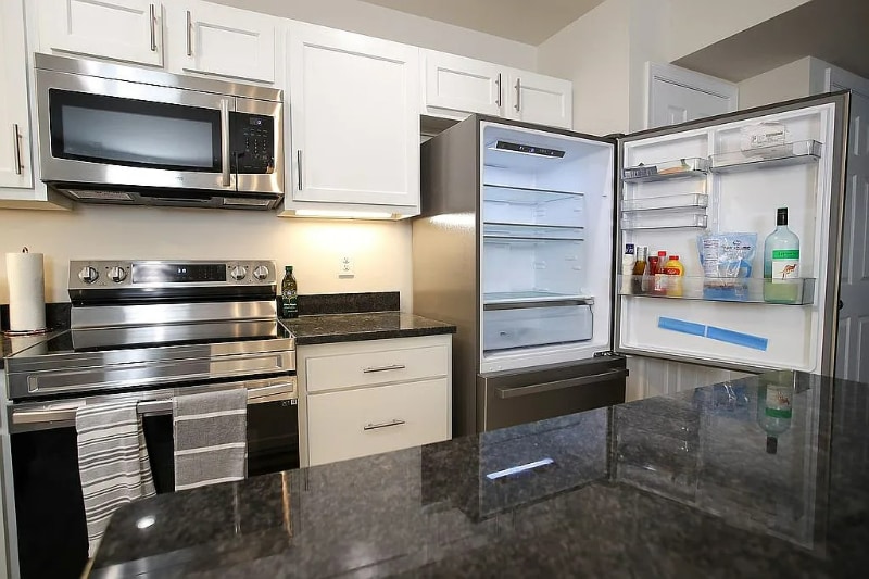 Building Photo - 168 S Winchester Ave