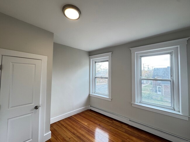 Building Photo - 360 Campbell Ave