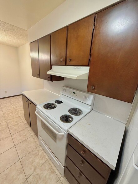 Building Photo - 18524 Linden Ave N