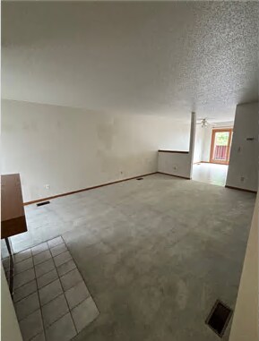 Building Photo - 236 Westside Dr