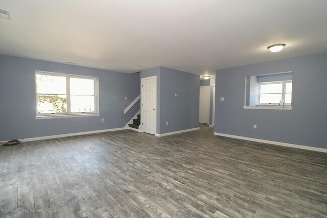 Building Photo - 207 E Winged Foot Ct