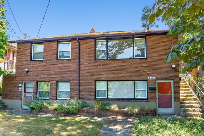 Building Photo - 4312 3rd Ave NW