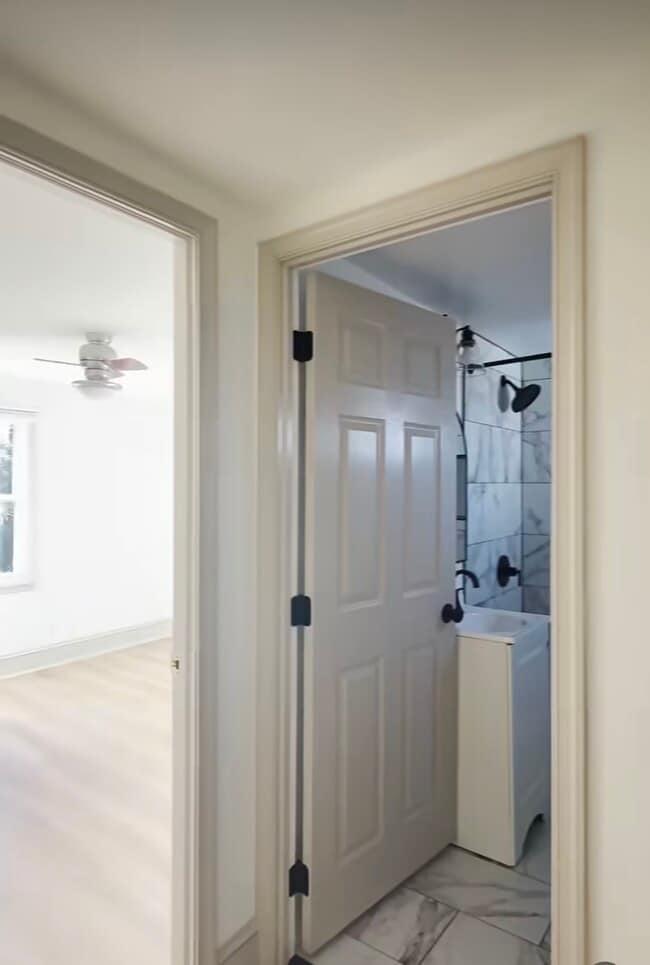 Building Photo - 7713 Union Ave