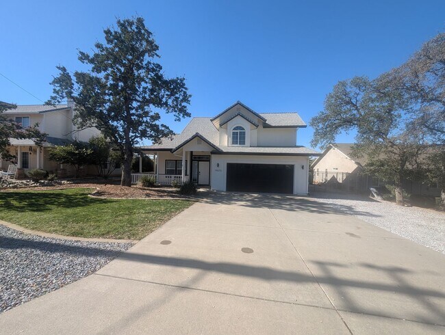 Building Photo - 19573 Valley Ford Dr