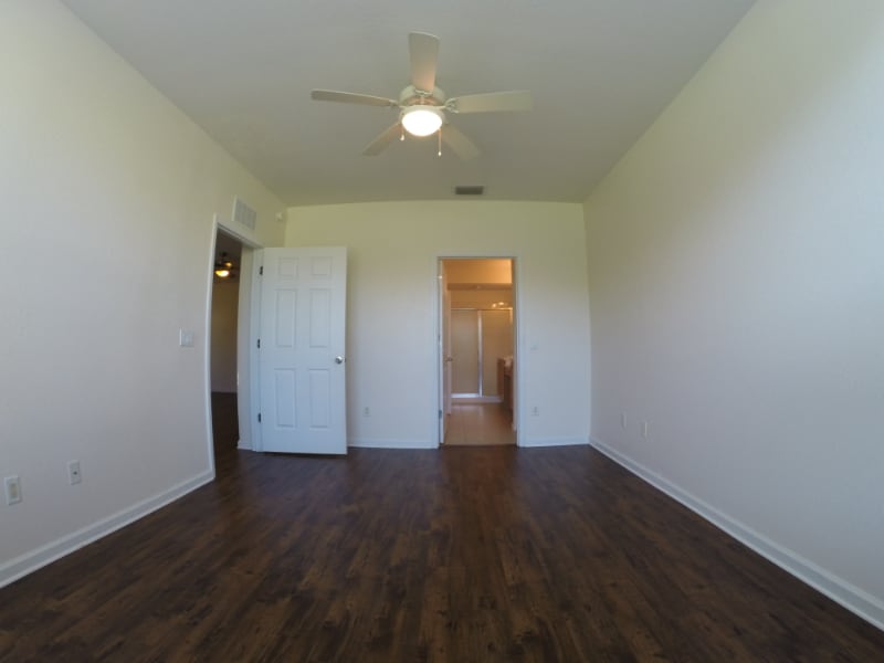 Building Photo - 4555 SW 52nd Cir