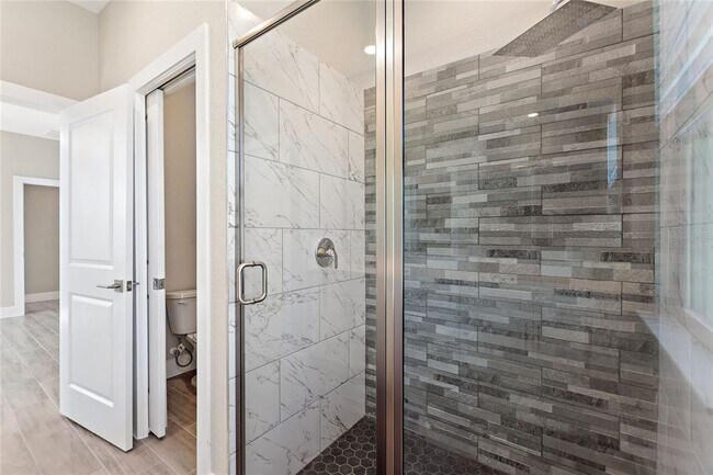 Building Photo - 326 Royal Palm Wy