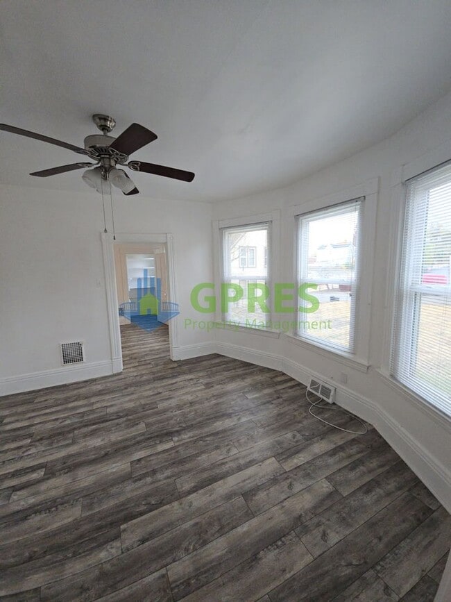 Building Photo - 159-161 Freeport Rd