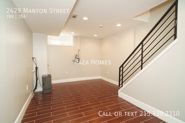 Building Photo - 2429 Manton St