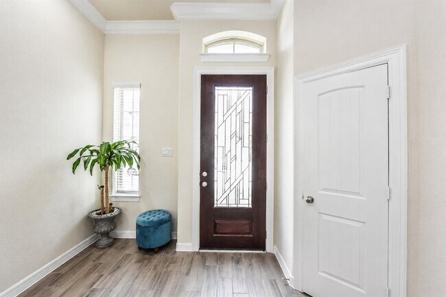 Building Photo - 13209 Dartmoor Terrace Dr