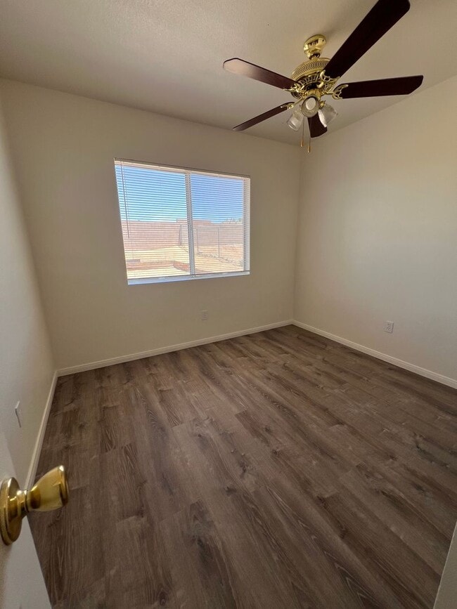 Building Photo - 7221 Murray Ln
