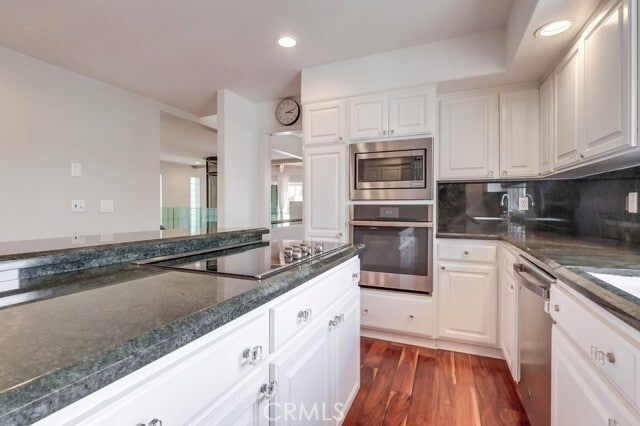 Building Photo - 6063 Lido Ln