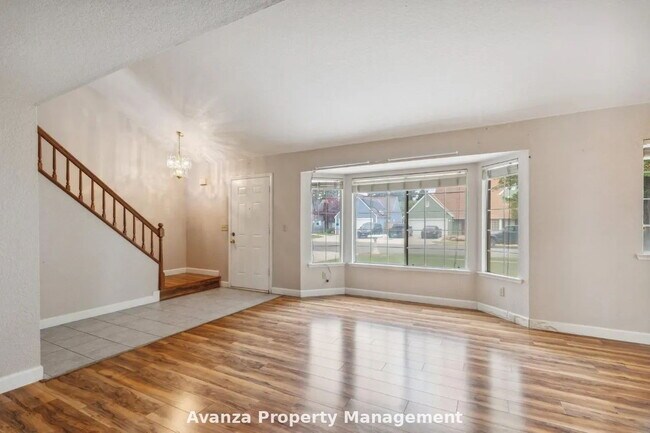 Building Photo - 3bed/2.5 bath Home for Rent 4129 W. Regency Ave Fresno, CA 93727