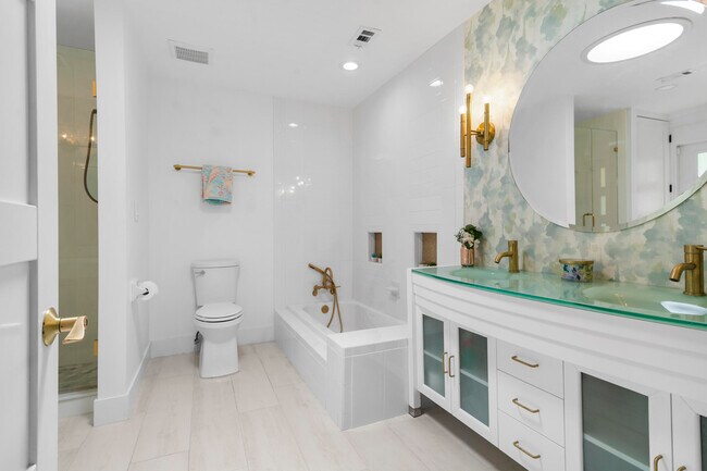 Building Photo - 5516 Colbright Rd