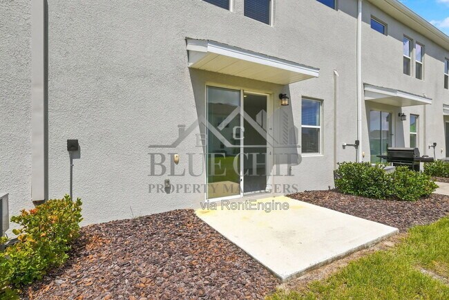 Building Photo - 2634 Runners Cir