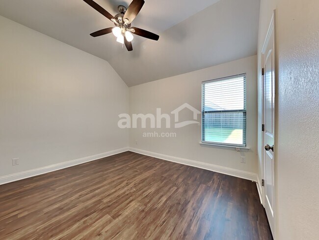 Building Photo - 1802 Bertino Way