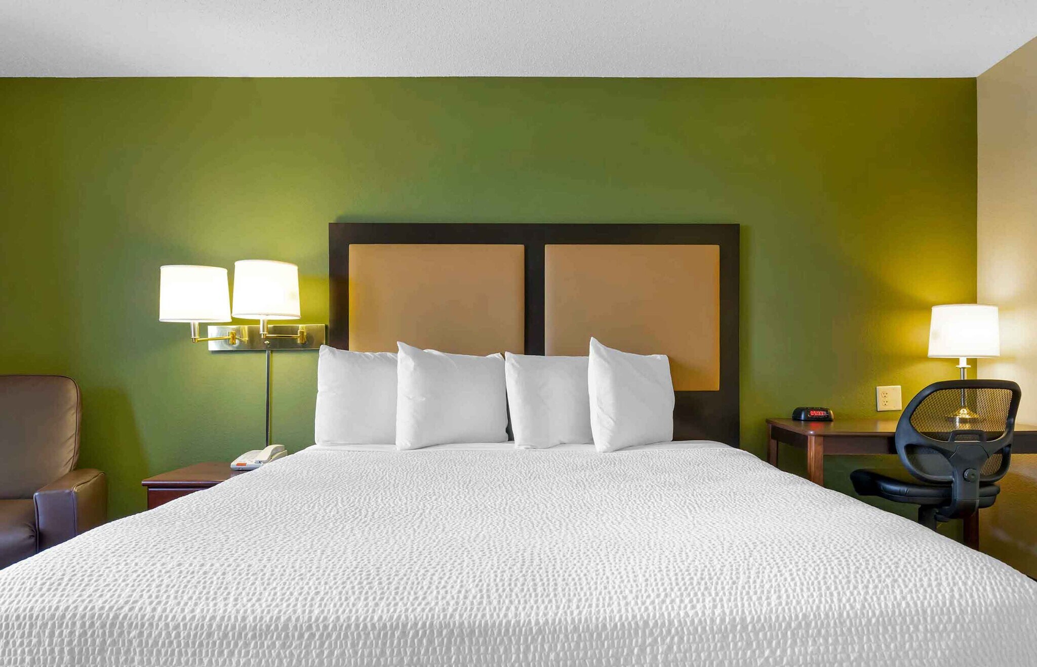 Building Photo - Furnished Studio-Washington, D.C. - Springfield