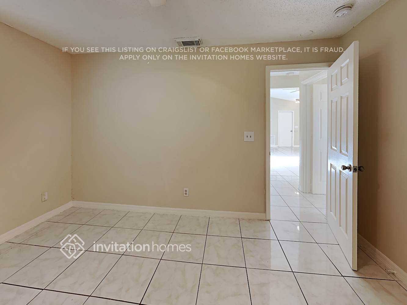 Building Photo - 3020 SW Vittorio St