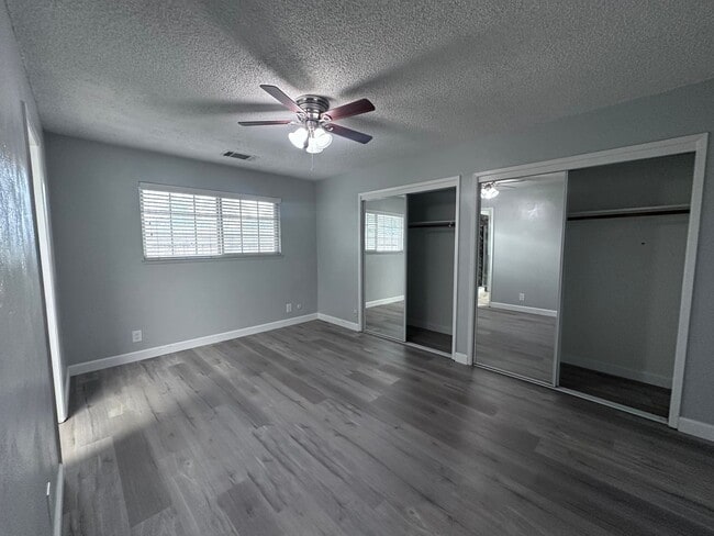 Building Photo - Spacious Condo coming soon!